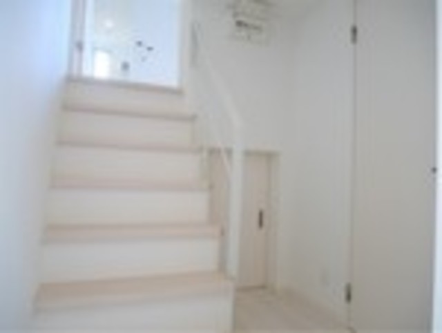 ��ʌ��������܎s�k��A�|���P���ڂ̃A�p�[�g�̌���