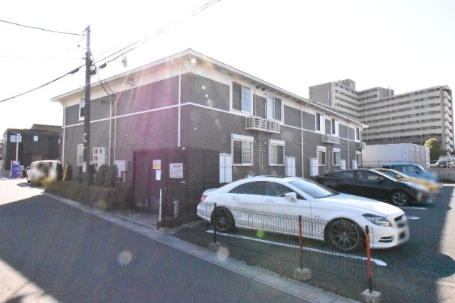 ��ʌ�����s�厚���s���̃A�p�[�g�̌����O��