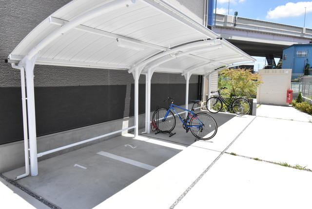 ��ʌ�����s�厚���s�g���̃A�p�[�g�̂��̑�