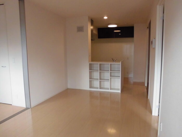 ��ʌ��������܎s�k��{�����S���ڂ̃A�p�[�g�̋��ԁE���r���O