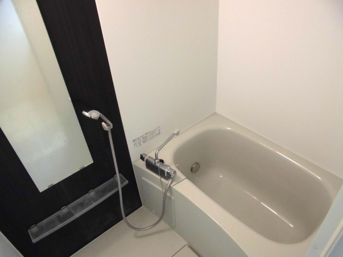 ��ʌ��������܎s�k��{�����S���ڂ̃A�p�[�g�̃o�X