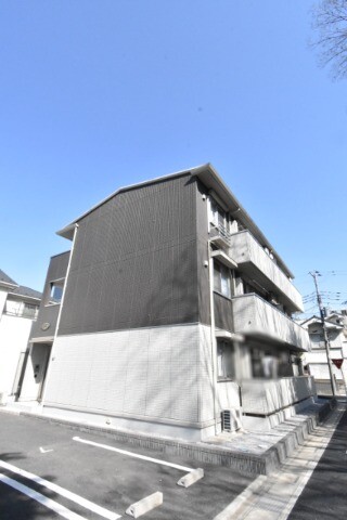 ��ʌ��������܎s�k��{�����S���ڂ̃A�p�[�g�̌����O��