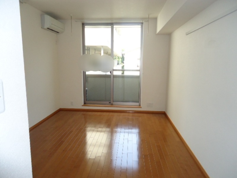 ��ʌ��������܎s��{��g�~���R���ڂ̃}���V�����̂��̑������E�X�y�[�X