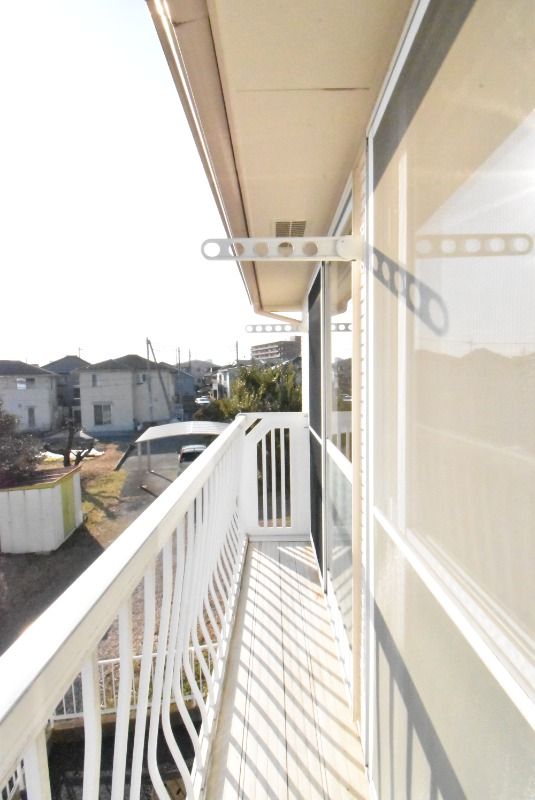 ��ʌ������s�ٓV�T���ڂ̃A�p�[�g�̃o���R�j�[