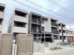 ��ʌ��z�J�s�V�z�J�P���ڂ̃A�p�[�g�̌����O��