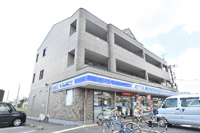 ��ʌ��z�J�s���C�N�^�E���P����18-13�̃}���V�����̌����O��