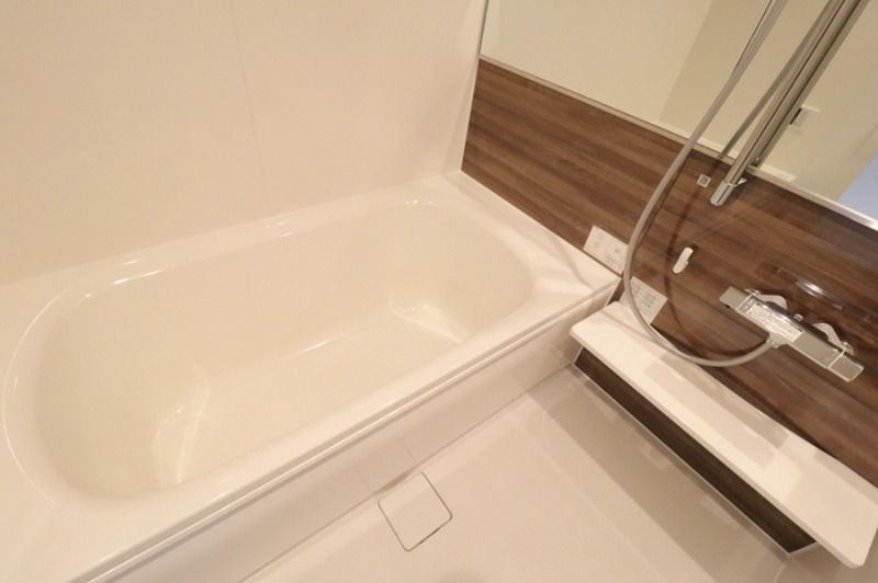 ��ʌ��z�J�s���C�N�^�E���Q���ڂ̃A�p�[�g�̃o�X