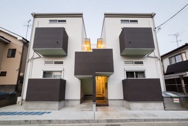 ��ʌ��������܎s�������a�c���P���ڂ̃A�p�[�g�̃G���g�����X