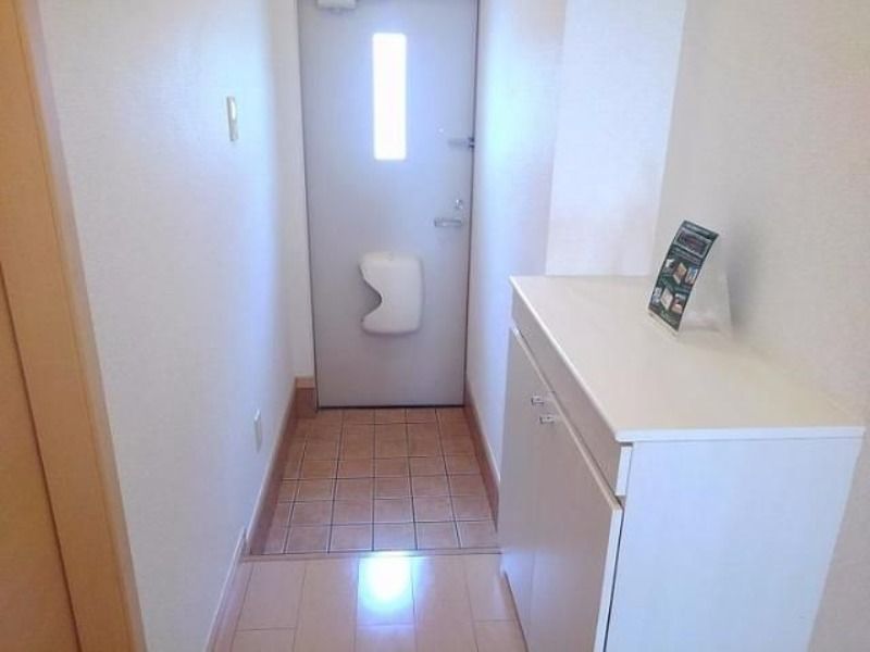 ��ʌ��z�J�s�厚��т̃A�p�[�g�̌���