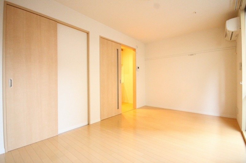 ��ʌ��������܎s������{�����R���ڂ̃A�p�[�g�̋��ԁE���r���O