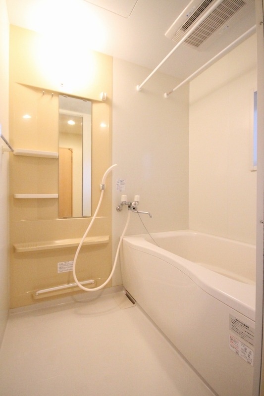 ��ʌ��������܎s������{�����R���ڂ̃A�p�[�g�̃o�X