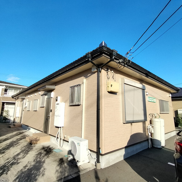 ��ʌ��t�����s���x�̃A�p�[�g�̌����O��