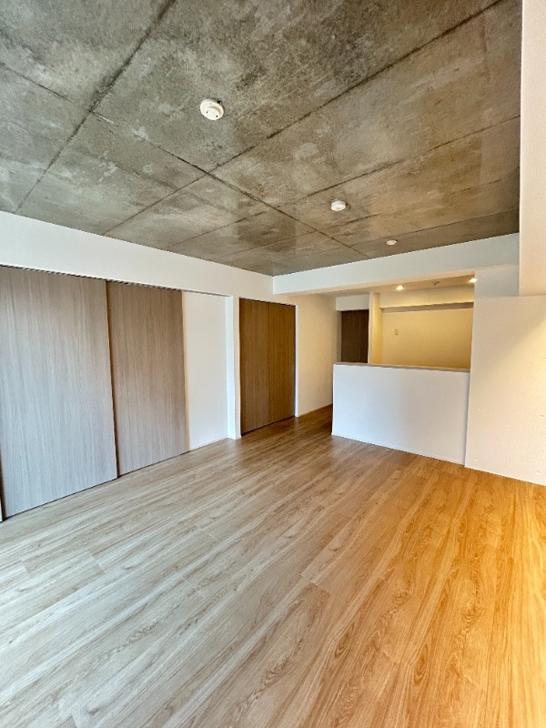 ��ʌ��������܎s��{��㏬���̃}���V�����̋��ԁE���r���O