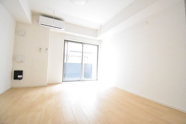 ��ʌ��������܎s�΋挴�R�P���ڂ̃A�p�[�g�̋��ԁE���r���O