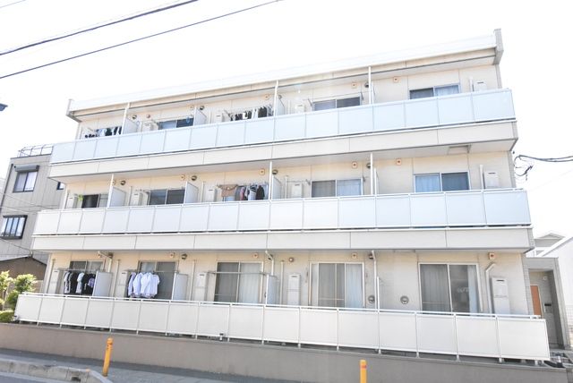 ��ʌ��������܎s���Ȗ{�S����14-8�̃}���V�����̌����O��