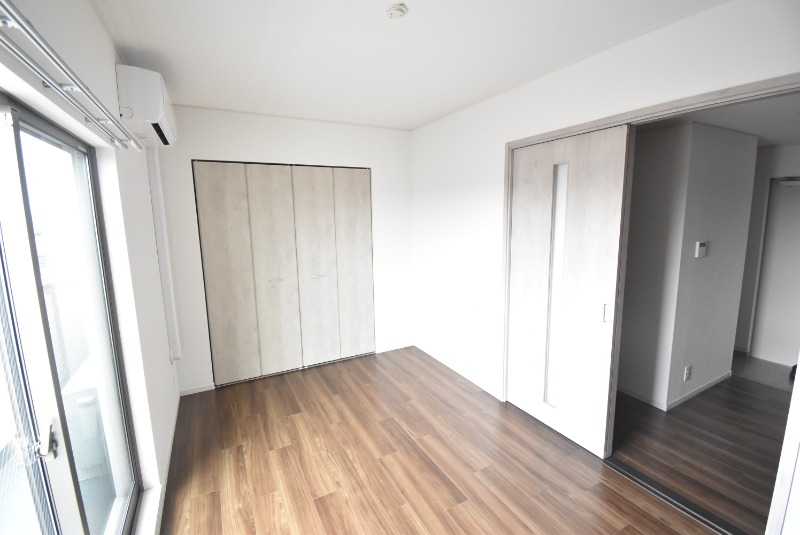 ��ʌ��������܎s������{�����P���ڂ̃A�p�[�g�̋��ԁE���r���O