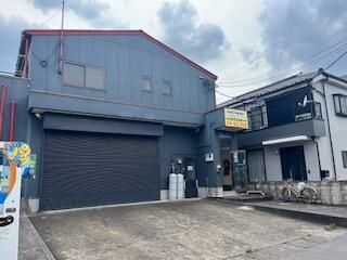 ��ʌ������s���V���ڂ̃A�p�[�g�̃G���g�����X