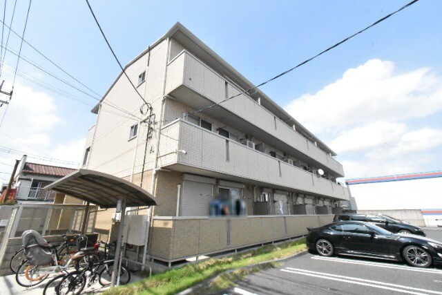 ��ʌ������s���]�U���ڂ̃A�p�[�g�̌����O��