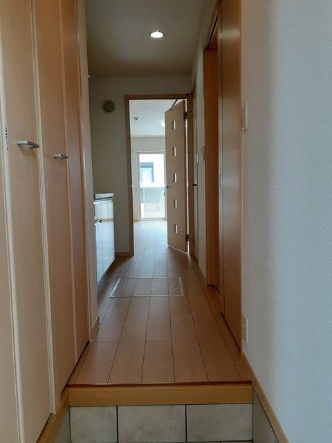 ��ʌ��������܎s�Y�a��̉ƂR���ڂ̃}���V�����̌���