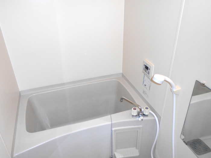 ��ʌ��z�J�s�����P���ڂ̃A�p�[�g�̃o�X