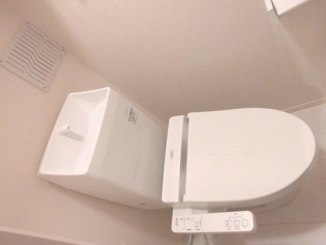 ��ʌ��������܎s�Y�a��؍�Q���ڂ̃A�p�[�g�̃g�C��