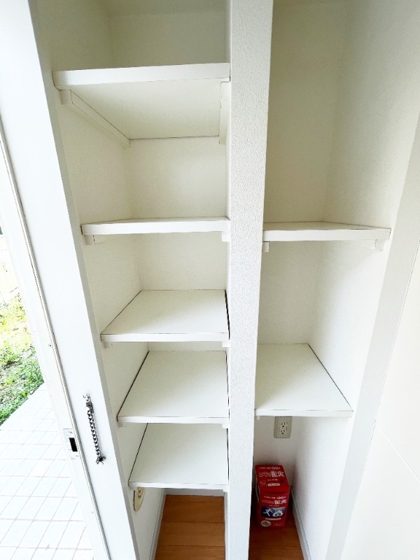 ��ʌ������s���ݑ�V���ڂ̃A�p�[�g�̎��[