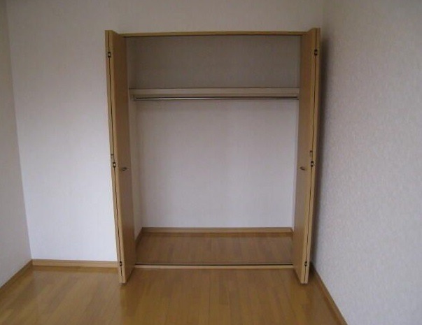 ��ʌ������s�V�h�Q���ڂ̃A�p�[�g�̎��[