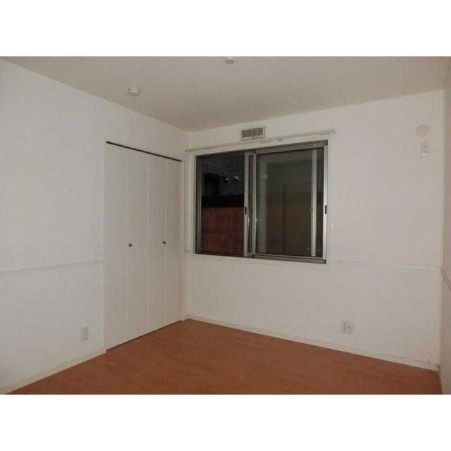 ��ʌ��������܎s�k��A�|���P���ڂ̃A�p�[�g�̂��̑������E�X�y�[�X