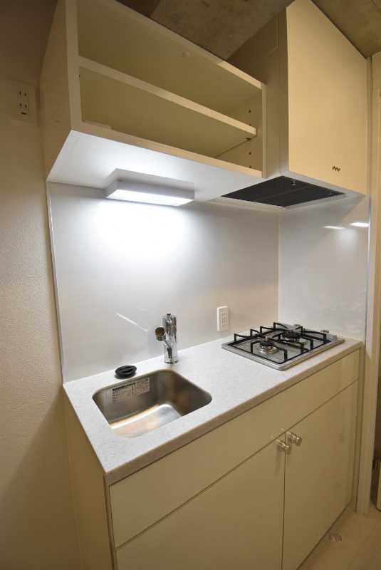 ��ʌ��������܎s�Y�a���ՂX���ڂ̃}���V�����̃L�b�`��