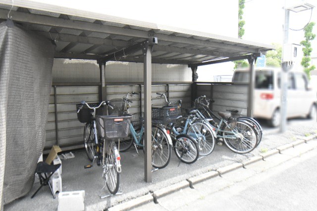 ��ʌ�����s�t���P���ڂ̃A�p�[�g�̂��̑�