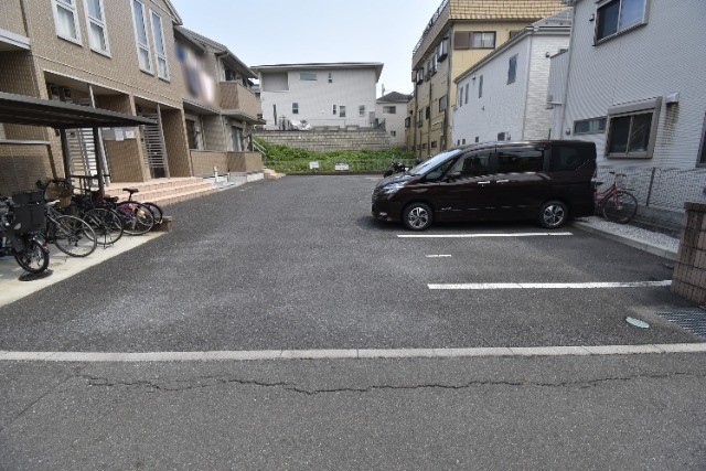 ��ʌ��������܎s��������u�P���ڂ̃}���V�����̒��ԏ�