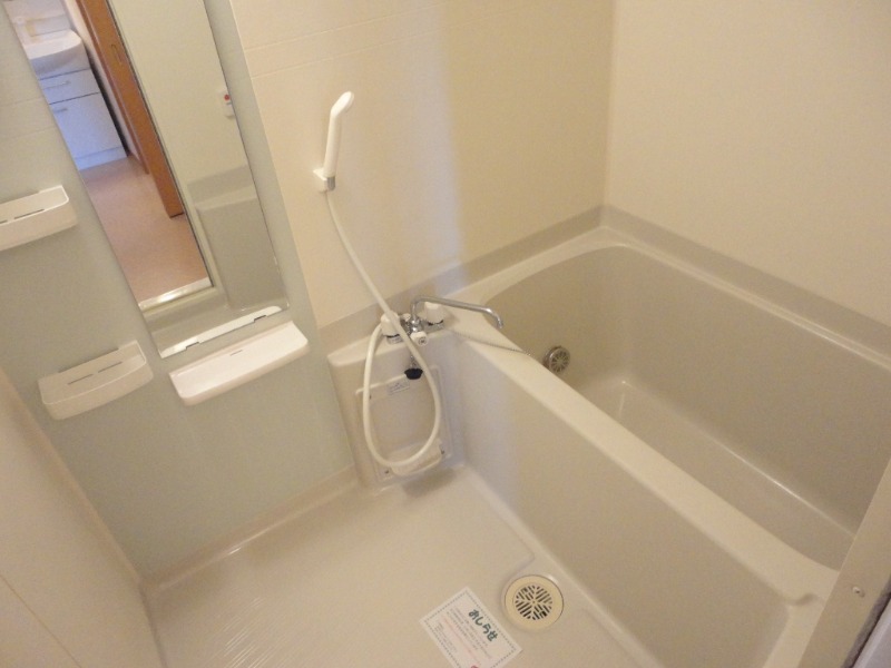 ��ʌ��������܎s��{��O���S���ڂ̃A�p�[�g�̃o�X