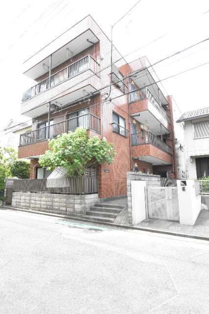 ��ʌ��������܎s�΋擌���R���ڂ̃}���V�����̌����O��