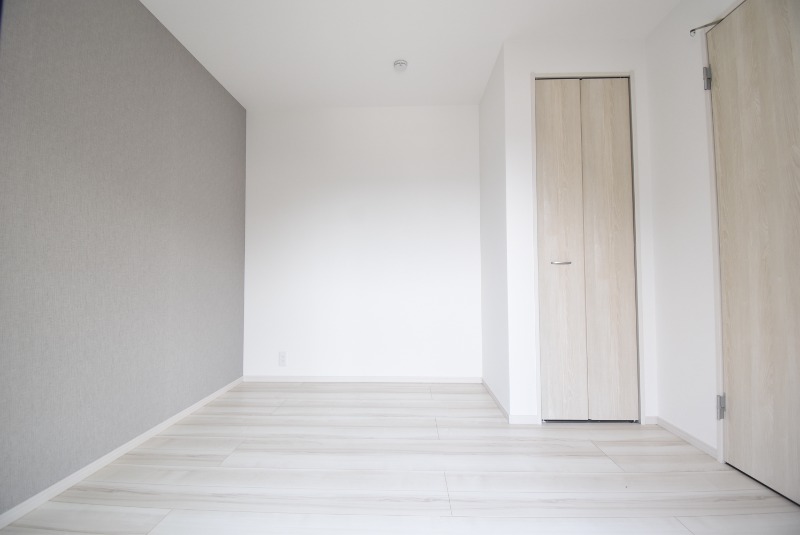 ��ʌ��������܎s��������S���ڂ̃A�p�[�g�̋����E���r���O