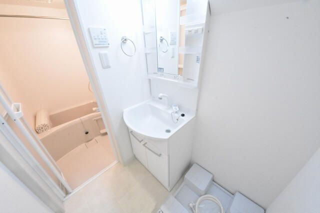 ��ʌ��������܎s����厚�w��̕ʏ��̃A�p�[�g�̐��ʏ�