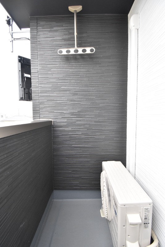 ��ʌ��������܎s����O���U���ڂ̃A�p�[�g�̃o���R�j�[