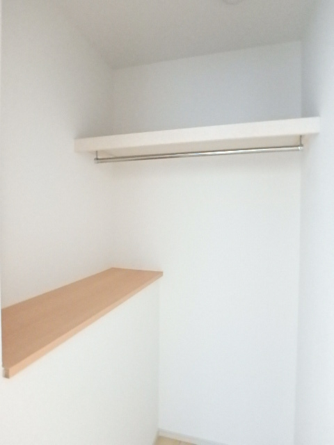 ��ʌ��������܎s�k����i���Q���ڂ̃}���V�����̎��[