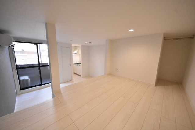 ��ʌ��������܎s������厚���[��̃A�p�[�g�̂��̑��ݔ�