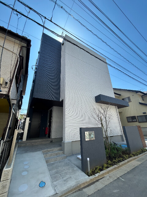 ��ʌ��������܎s��{��匴�U����2-8�̃}���V�����̌����O��