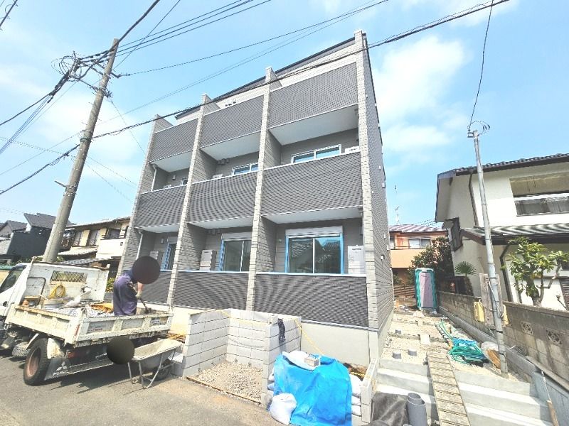 ��ʌ��������܎s�������a�c���Q���ڂ̃A�p�[�g�̌����O��