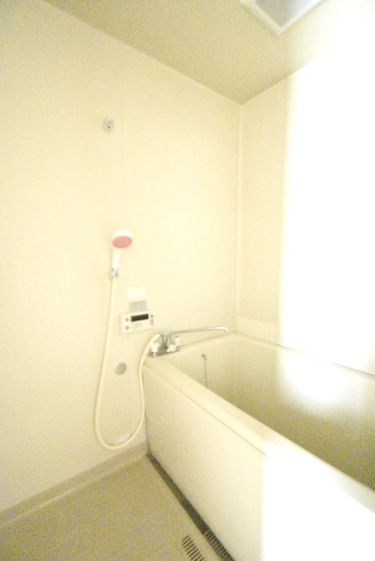 ��ʌ��k�{�s�{�h�W���ڂ̃A�p�[�g�̃o�X