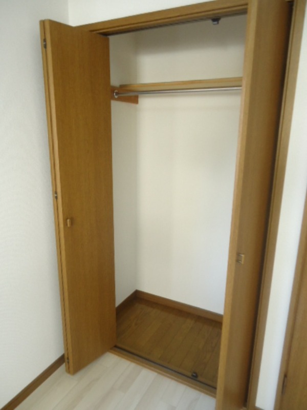 ��ʌ��������܎s��{��V�����P���ڂ̃A�p�[�g�̎��[