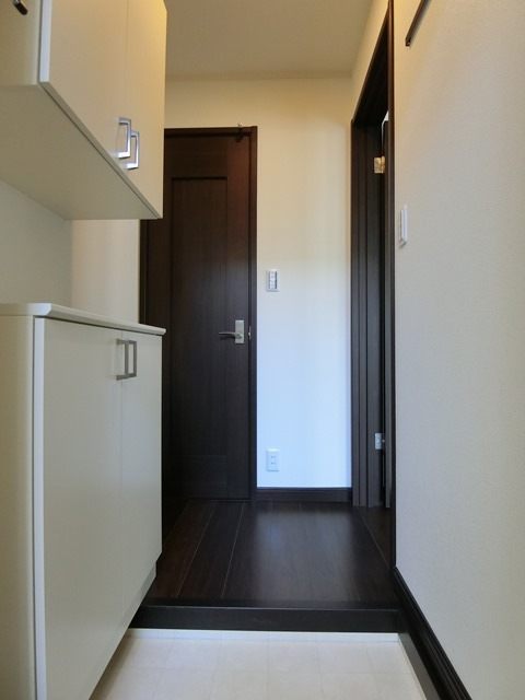 ��ʌ��������܎s�k��听���S���ڂ̃A�p�[�g�̌���