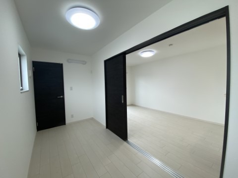 ��ʌ�����s�V�䒬�̃A�p�[�g�̂��̑������E�X�y�[�X