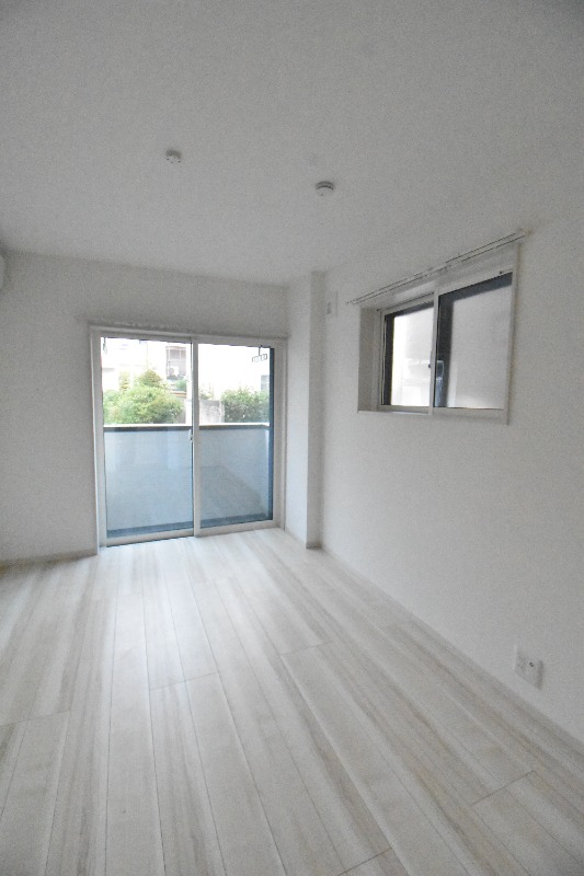 ��ʌ��������܎s������ۃ��蒬�̃A�p�[�g�̋��ԁE���r���O