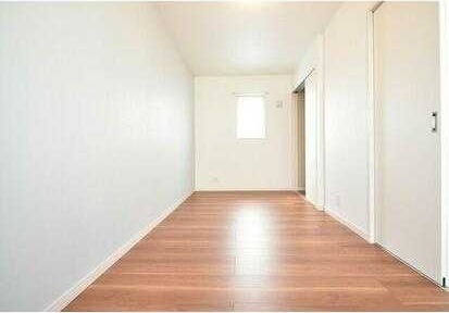 ��ʌ�����s�����Q���ڂ̃A�p�[�g�̂��̑������E�X�y�[�X