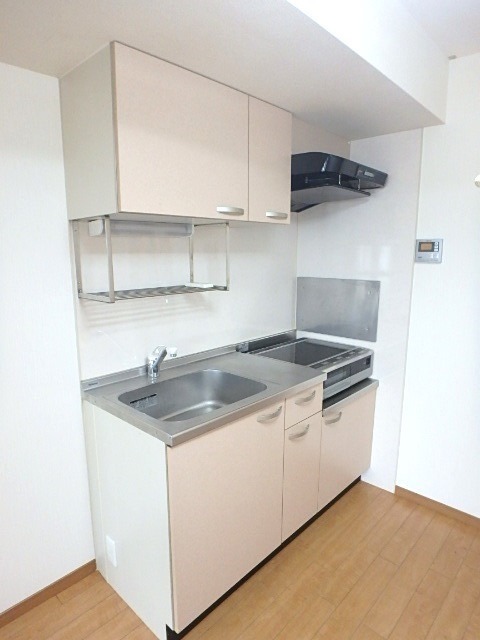 ��ʌ��������܎s�k��{�����̃}���V�����̃L�b�`��