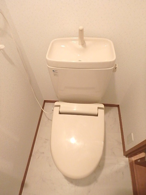 ��ʌ��������܎s�k��{�����̃}���V�����̃g�C��