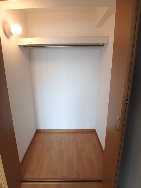 ��ʌ��������܎s�k��{�����̃}���V�����̎��[