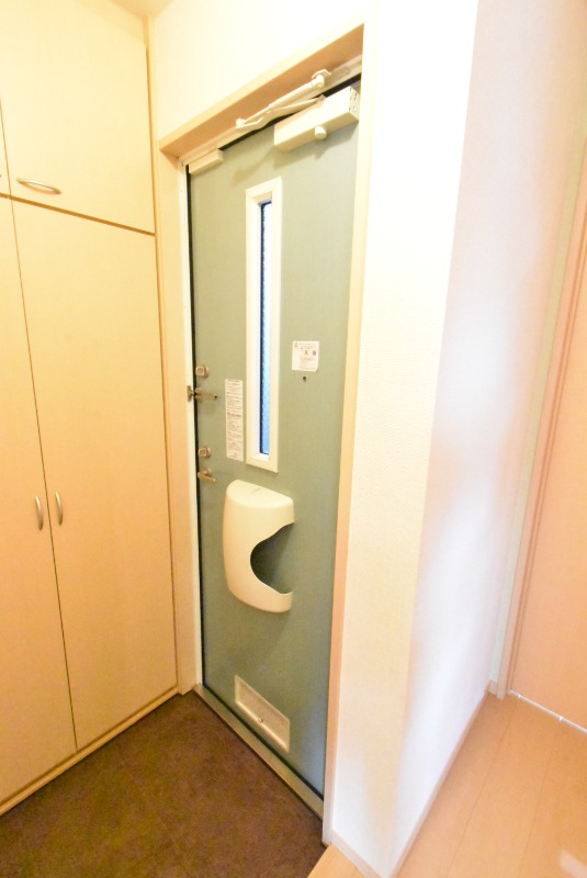 ��ʌ��������܎s�΋�厚�����̃A�p�[�g�̌���